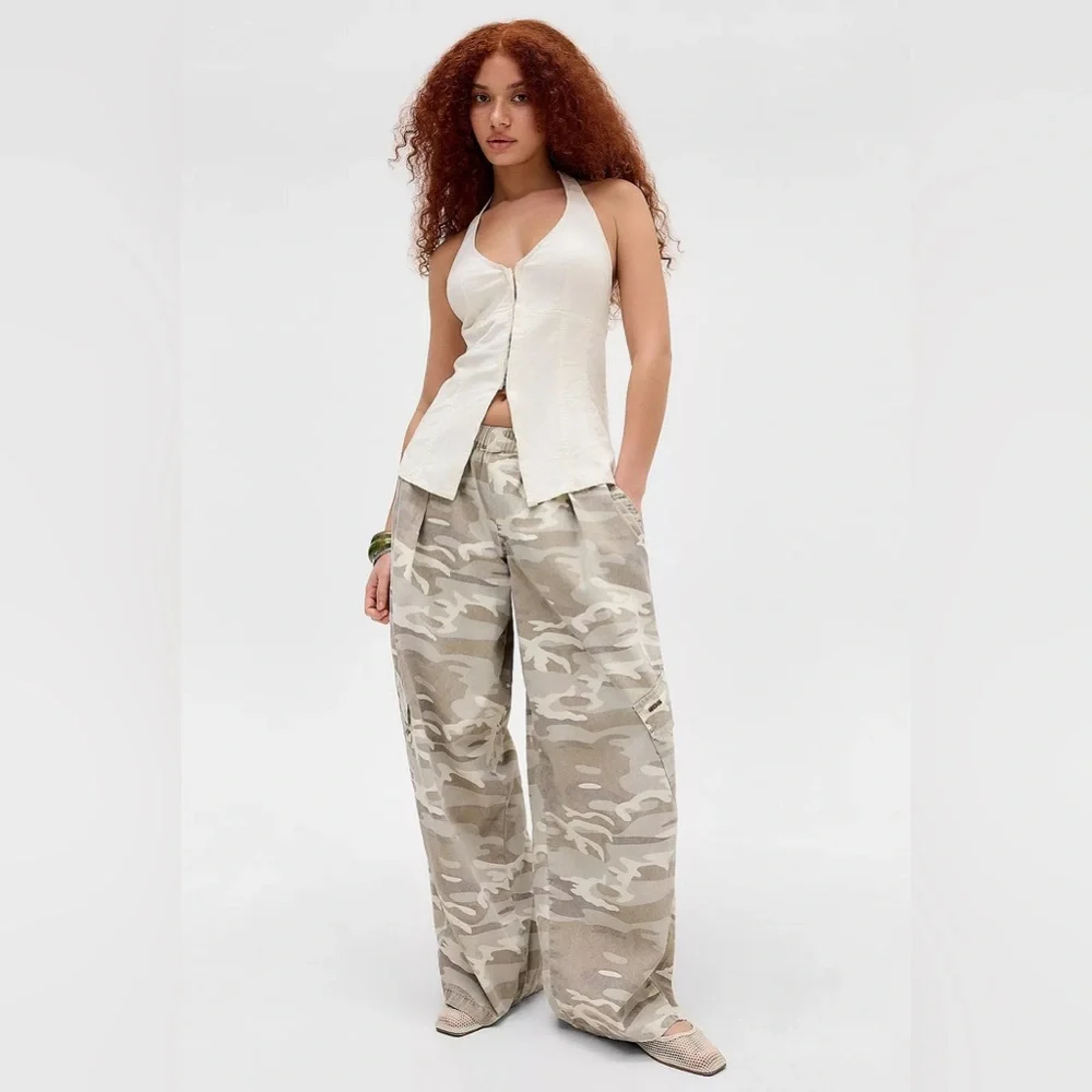 Nwt Urban outfitters Sari Linen‎ Vest halter nwt size medium